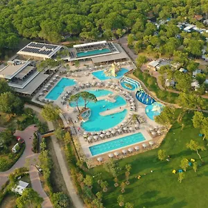 Mediterraneo Village Holiday park