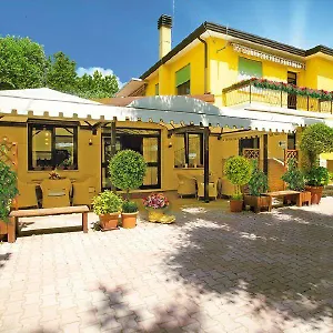 2* Inn Da Scarpa